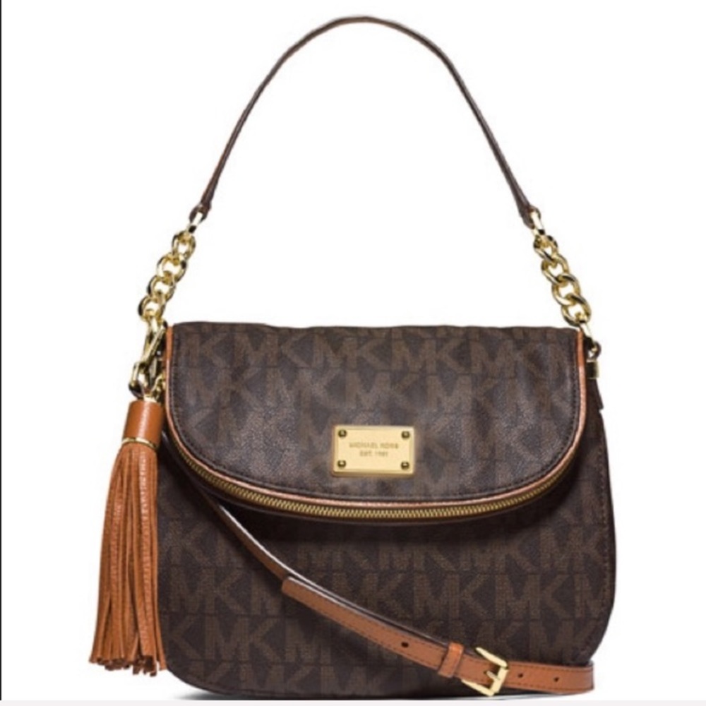 🎀 MK Signature Crossbody 🎀